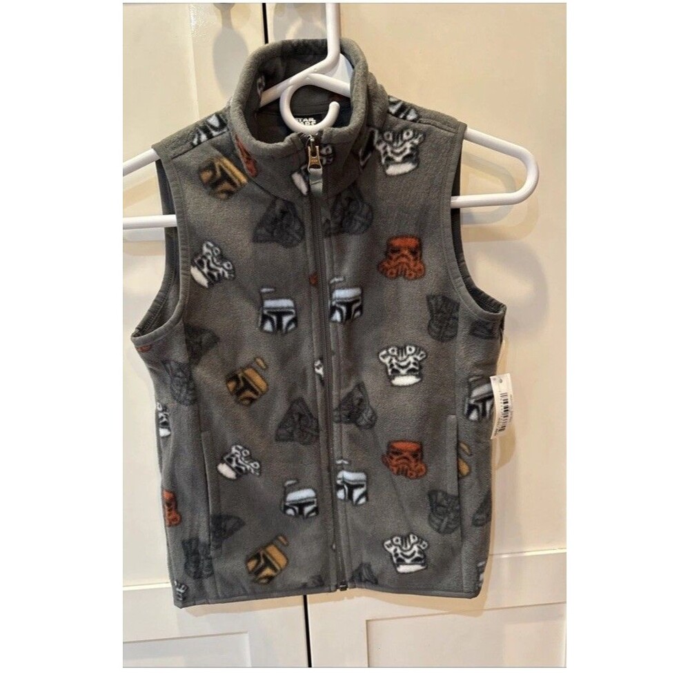 Amazon Essentials Star Wars Vader Fleece Vest Boys Small 6-7
